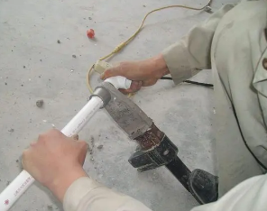 诸城漏水维修电话